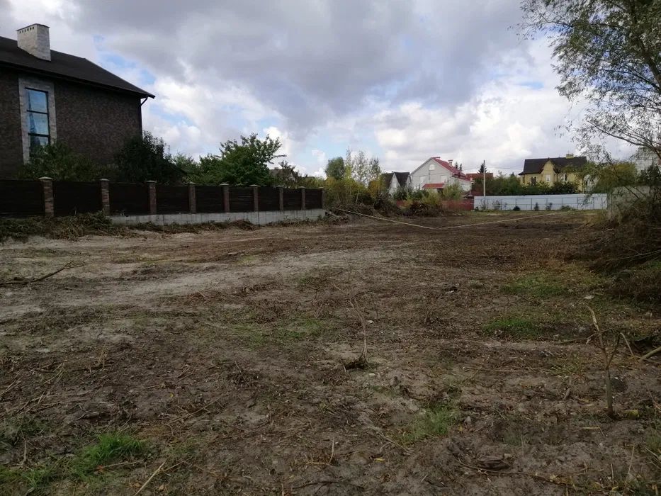 Продаж земельної ділянки. Київ. Львівська область-1